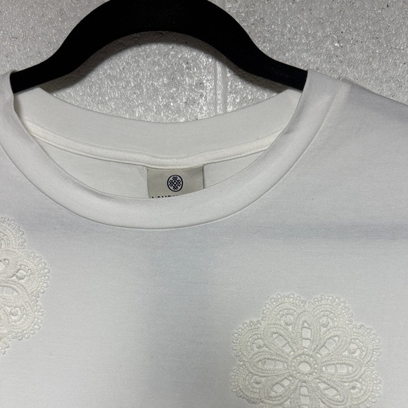 Laurie Felt Off White Lace Accent Short Sleeve Tee - Picture 6 of 10